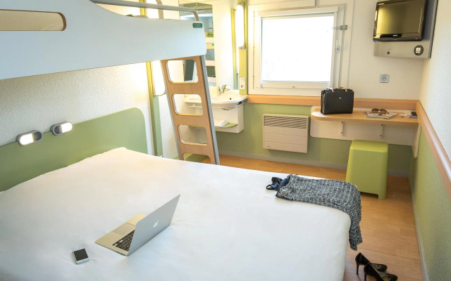 ibis budget Frejus Capitou A8