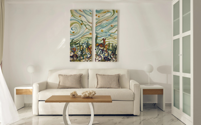 ΑRCS Suites & Residences