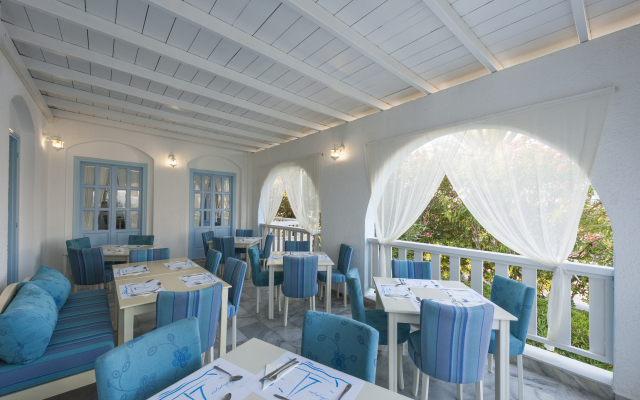 Narges Hotel