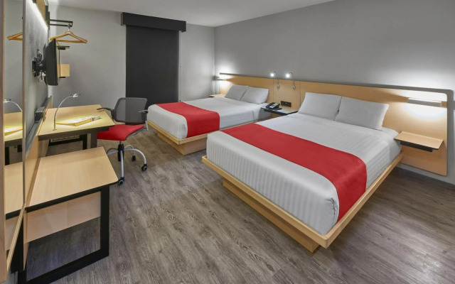 City Express by Marriott Ciudad De México La Raza
