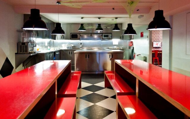 Clink 261 Hostel