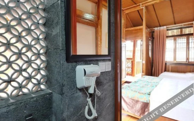 Qimengwu Yuanwei Hostel