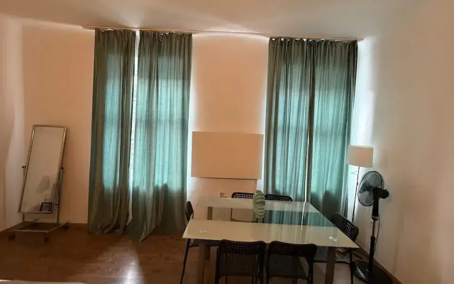 Smart 2BR Apt Close to Westbahnhof