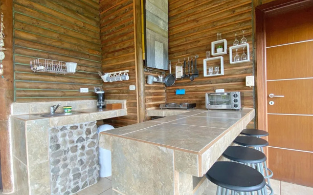 Horizon Ocean View Hotel and Yoga Center