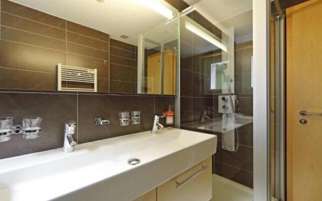 Apartment Cresta.1