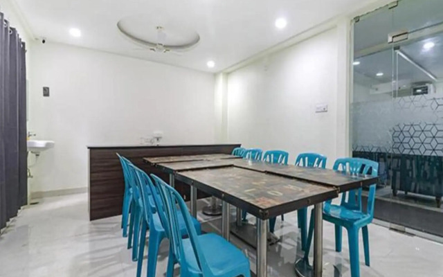 FabHotel RRR Inn