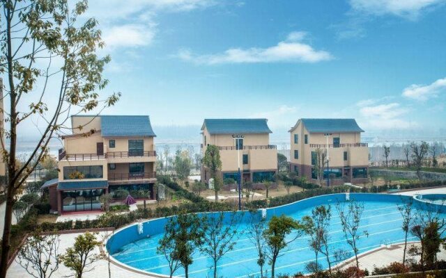 Suizhou Suixian Shennong International Hotel