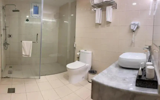 Season Inn Hotel