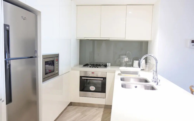 Luxury 1 Bedroom in D1 Tower