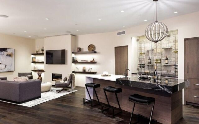 Snowmass_spring_ridge