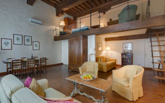 Family Apartments Palazzo Salviati