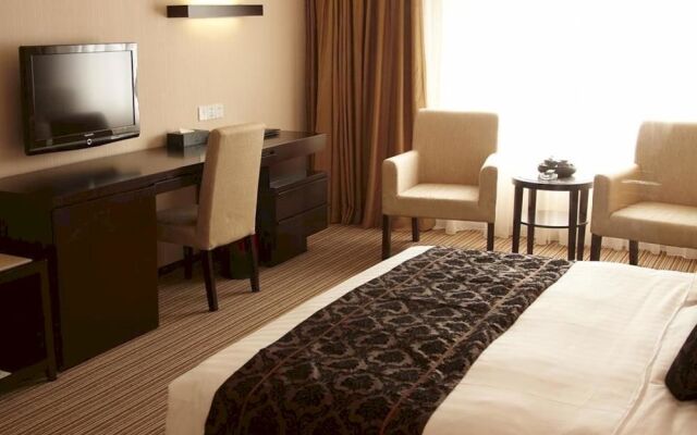 Zhuhai Junyi International Hotel (Sports Center store)