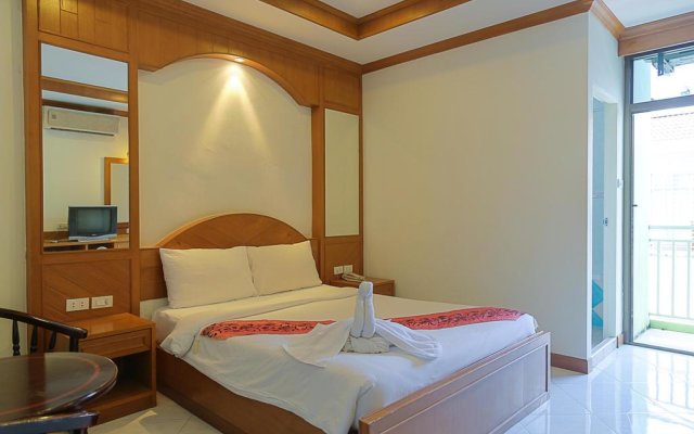 Magnific Guesthouse Patong