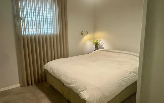 Bat Galim Seaside Retreat by Sea N' Rent
