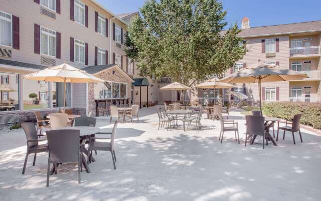 Hawthorn Extended Stay by Wyndham Conyers