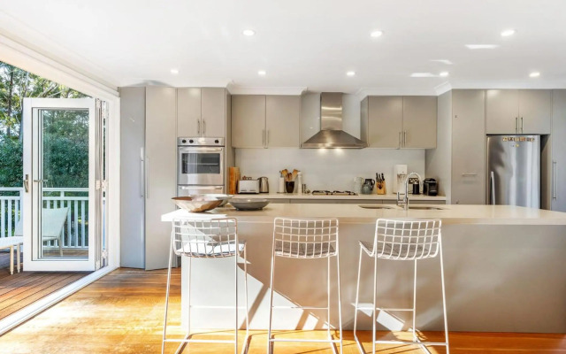 Tranquility at Hyams Beach