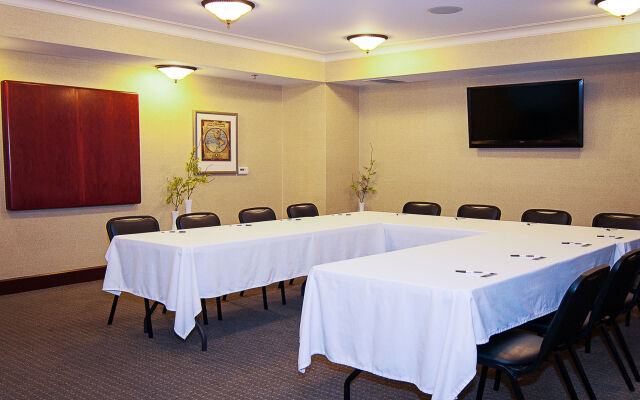 Staybridge Suites Wichita by IHG