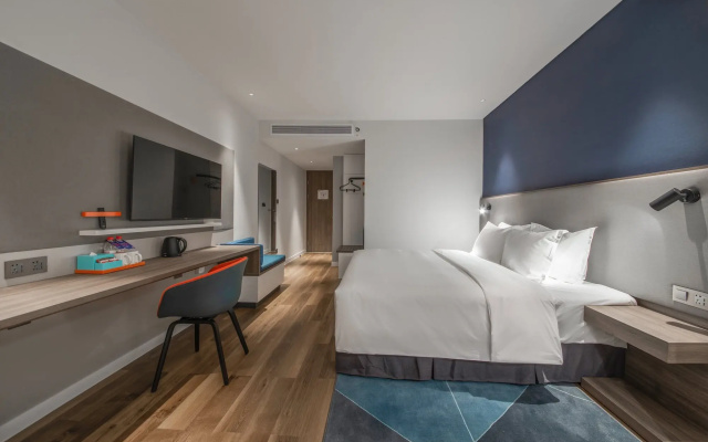 Holiday Inn Express Yangquan City Center by IHG