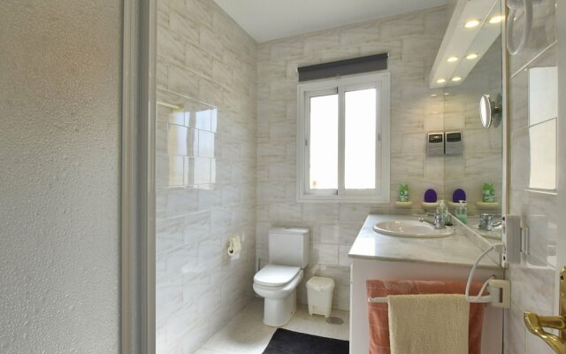 Comfortable Villa in Andalusia With Swimming Pool