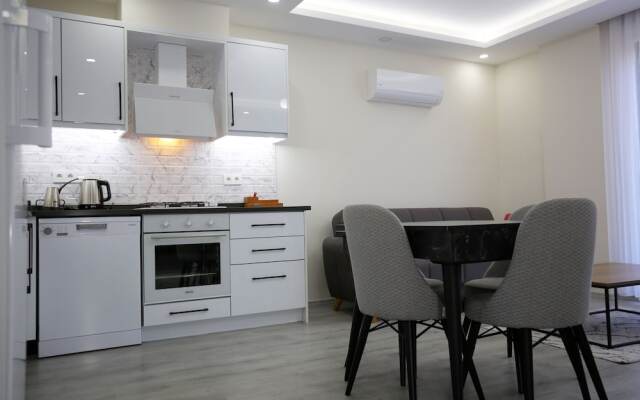 Bright House Apart