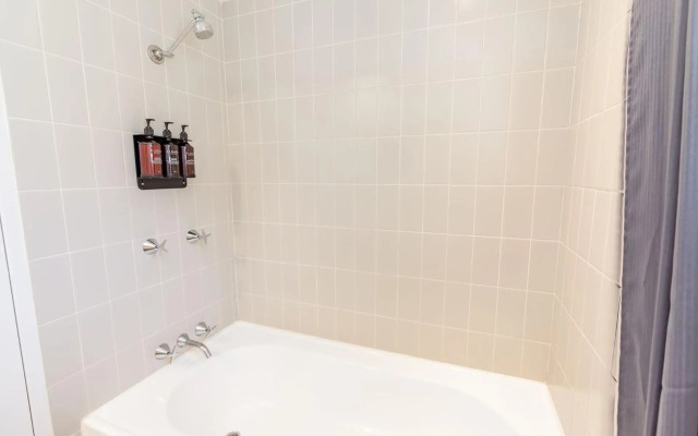 Lantern 1 Bedroom Balcony with Village and Mountain View