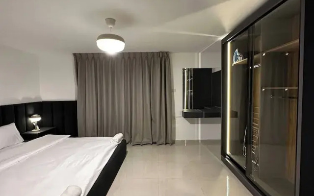 Stylish Luxe Apartment Fr