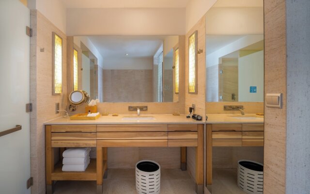 Collections Apartment in Danang Resort