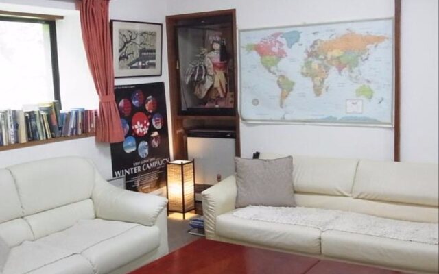 Fuji-Hakone Guest House