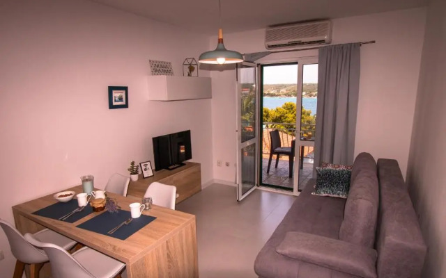 Ceratonia Apartments