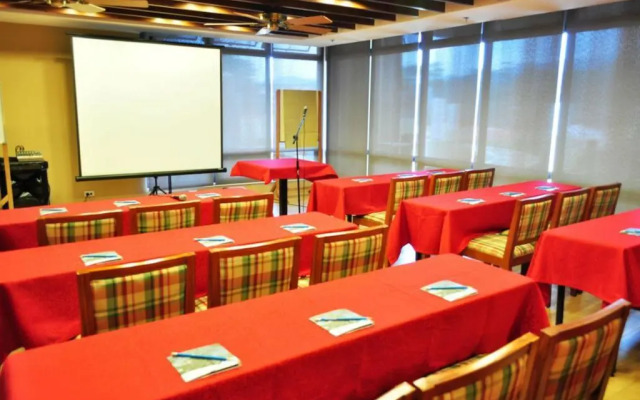 Azalea Hotels & Residences Baguio