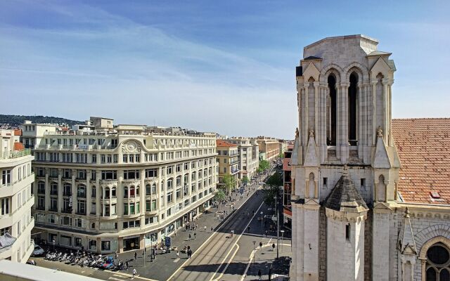 "Notre Dame" by Nestor&Jeeves