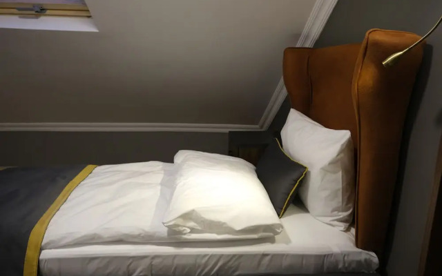 The Pearl Airport Hotel