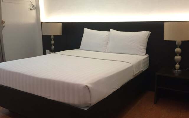 Top Star Hotel Oton
