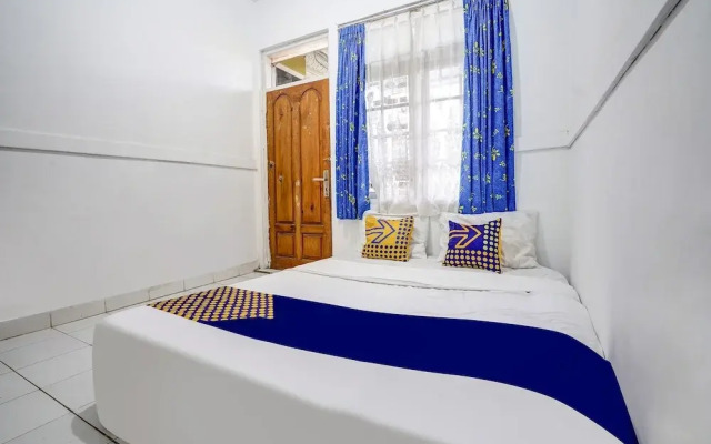 OYO Homes 90914 Eco Tourism Desa Cipada Bukit Senyum Homestay Syariah