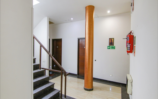 Fabhotel Citi Inn
