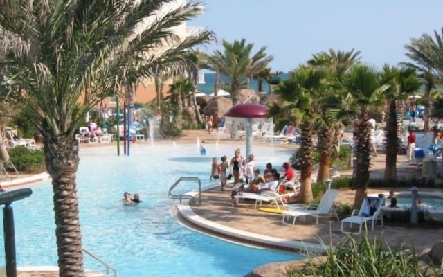 Waterscape 1 Bedroom Apartment by BnD