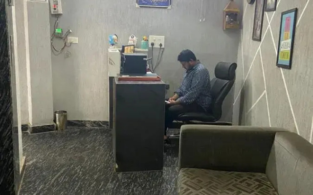 Hotel Star Pg & Rooms by Wb Inn