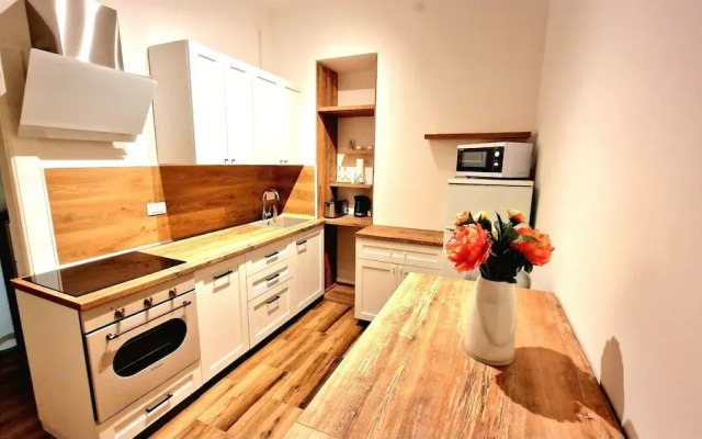 Charming 50m2 Apartment in Zagreb City Center