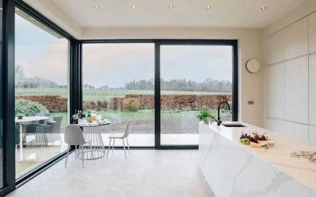 Wisteria House in Buckinghamshire