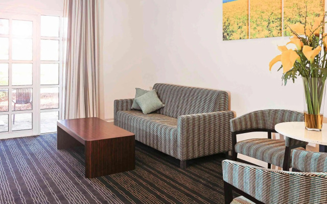 Novotel Swan Valley Vines Resort