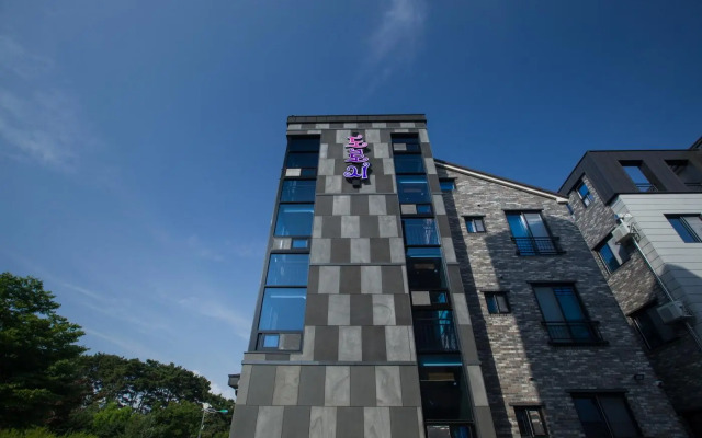 Daecheon Dorosi Pension