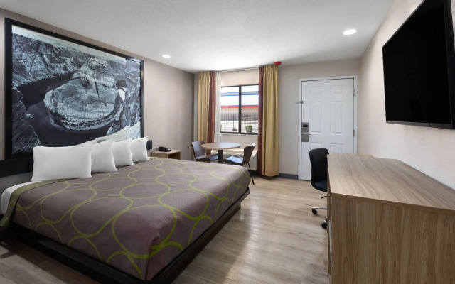 Super 8 by Wyndham Tucson/Grant Road Area AZ