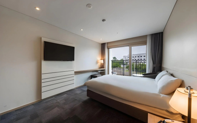 The Best Jeju Seongsan Hotel