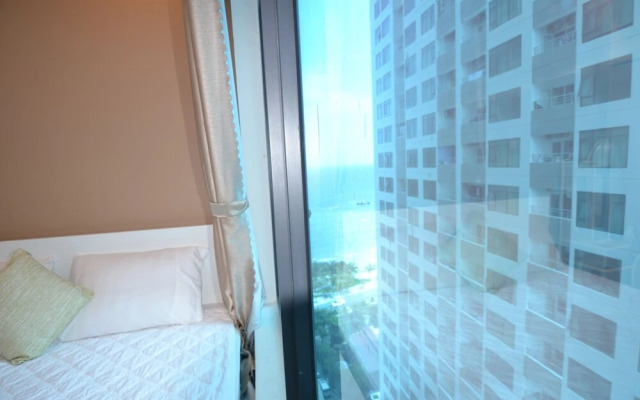 The Crystal Apartment
