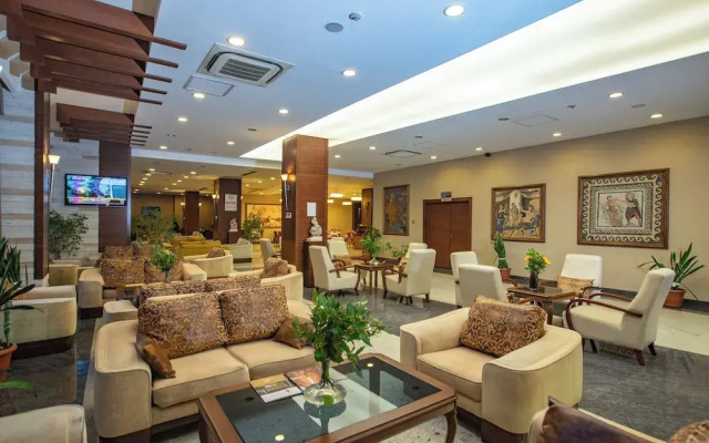 Grand Bogazici Otel