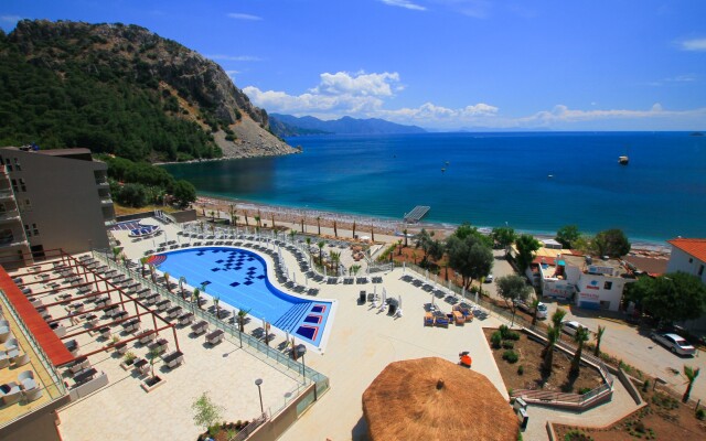 Turunc Premium Hotel