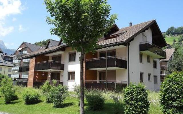 Apartment Blumenweg 2
