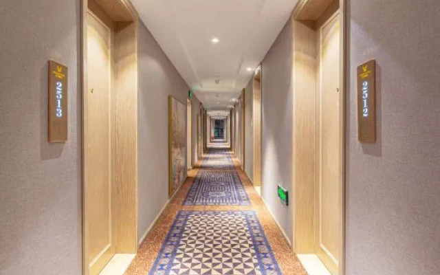 Vienna Hotel (Kunming Dashanhui)