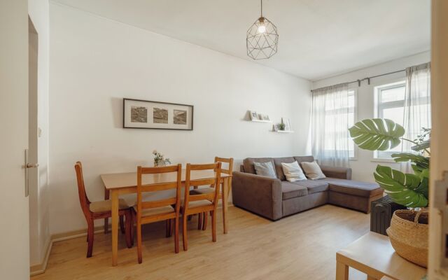 Alegria Flat City Center by Vacationy