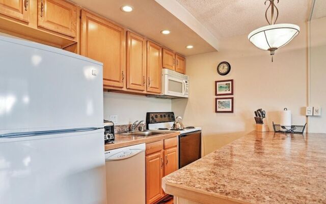 Lahaina Luxury Beach Condos